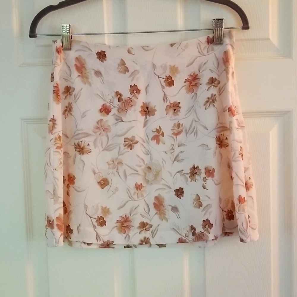 💐VINTAGE FLORAL MINI SKIRT 💐